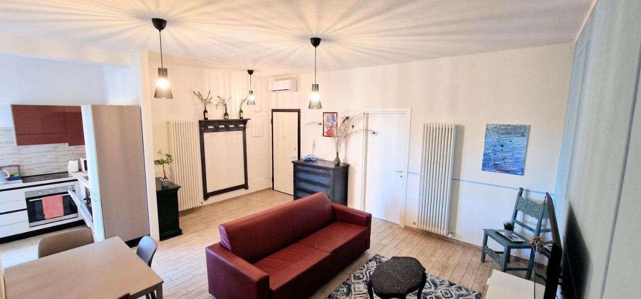 Central City Rooms M09 Apartment Bologna Exteriör bild