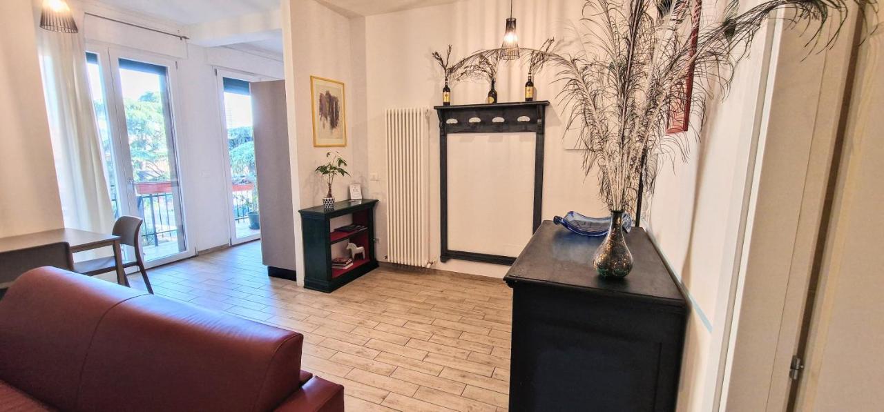 Central City Rooms M09 Apartment Bologna Exteriör bild