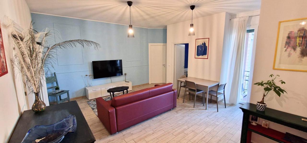 Central City Rooms M09 Apartment Bologna Exteriör bild
